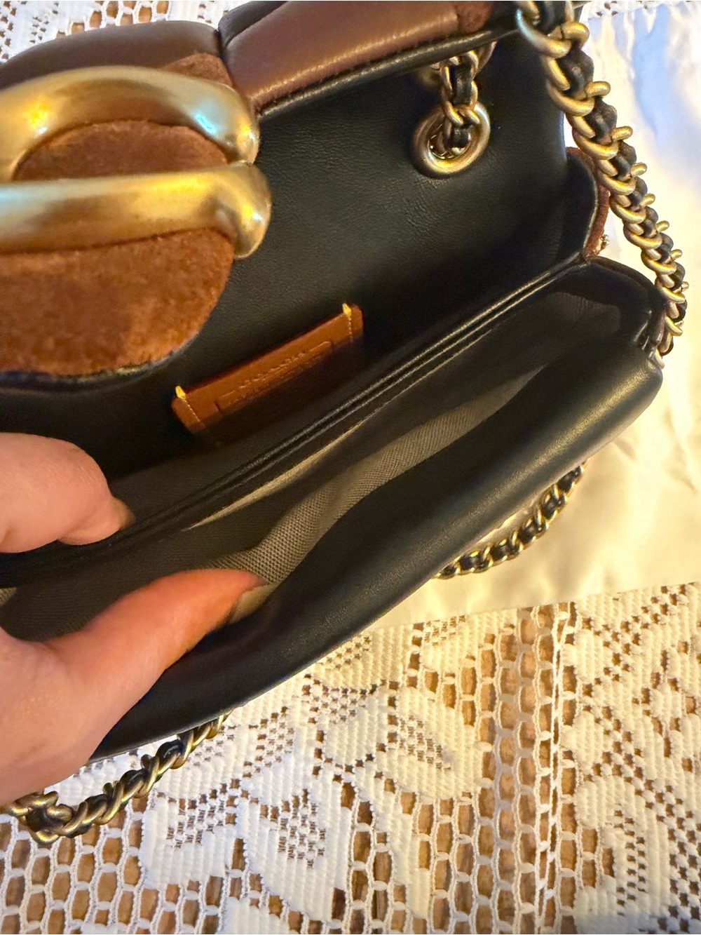 Coach Tabby Shoulder Bag 20 - Picture 7 of 9